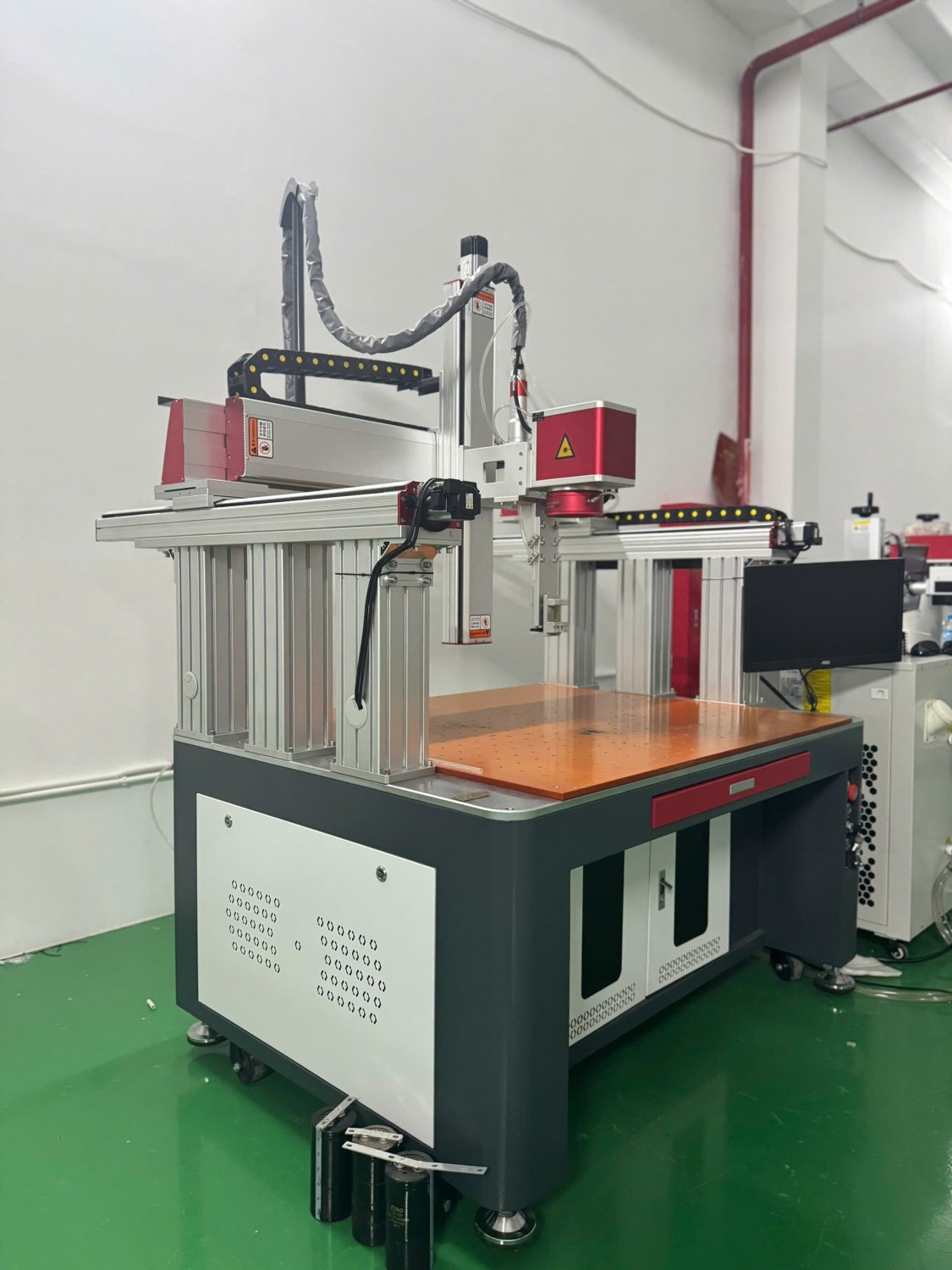 may han laser cell pin tu dong5